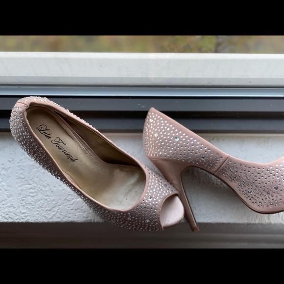 Blush Pink Rhinestone Bridal Heels - Picture 5 of 7